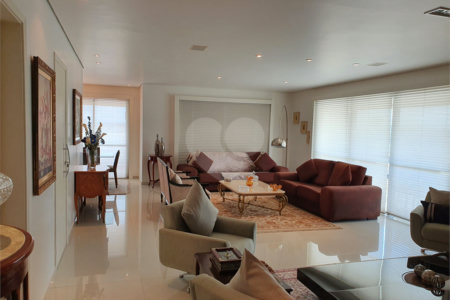 Apartamento à venda com 4 suítes em Jardim Marajoara, São Paulo, SP