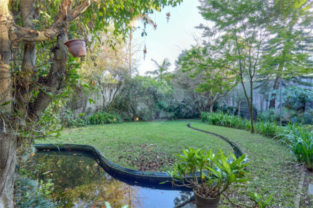Sobrado à venda com 5 quartos, sendo 3 suítes, em Jardim dos Estados, São Paulo, SP