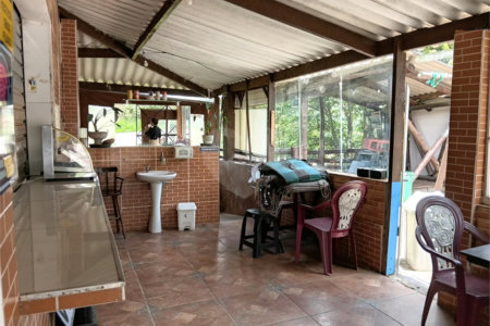 Salão Comercial para alugar no Centro (canguera), São Roque, SP