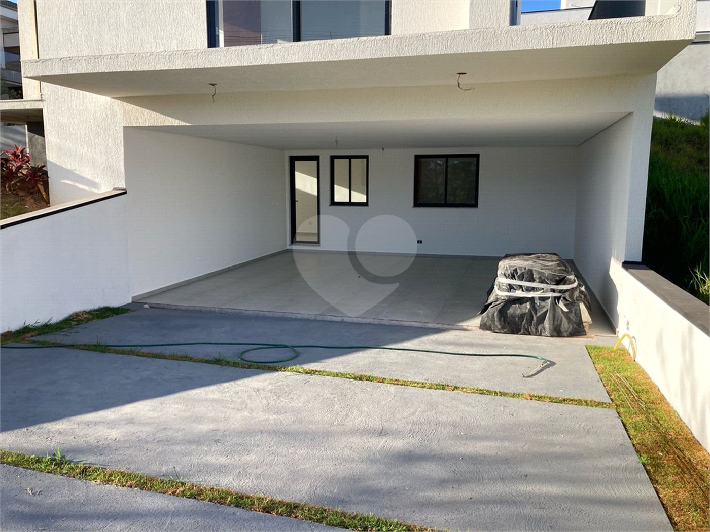 Casa à venda com 4 quartos, sendo 3 suítes,  no condomínio Reserva Granja Anita, Mogi das Cruzes - SP