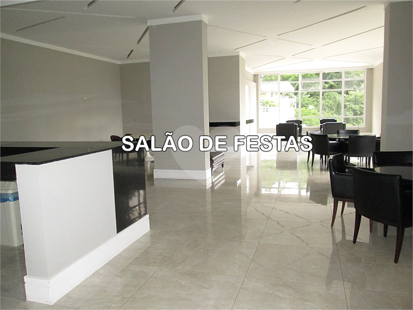 Apartamento à venda com 3 suítes em Jardim Londrina, São Paulo, SP