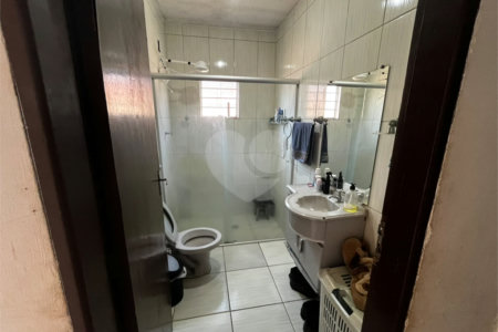 Casa à venda com 3 quartos, sendo 1 suíte,  em Vila Barth, Itapetininga, SP