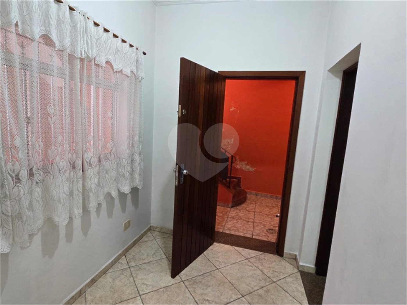 Casa à venda com 3 quartos, sendo 1 suíte, em Vila Pereira Cerca, São Paulo, SP