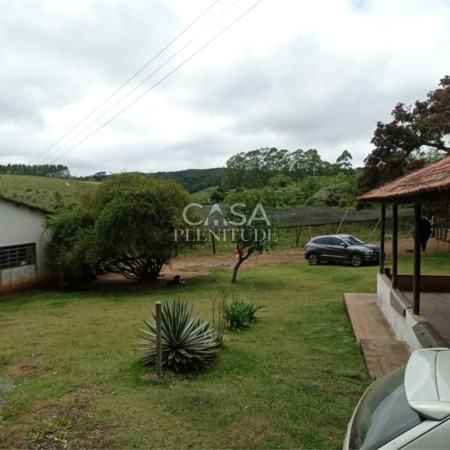 Sítio à venda com 2 quartos em Gramadão, São Miguel Arcanjo, SP