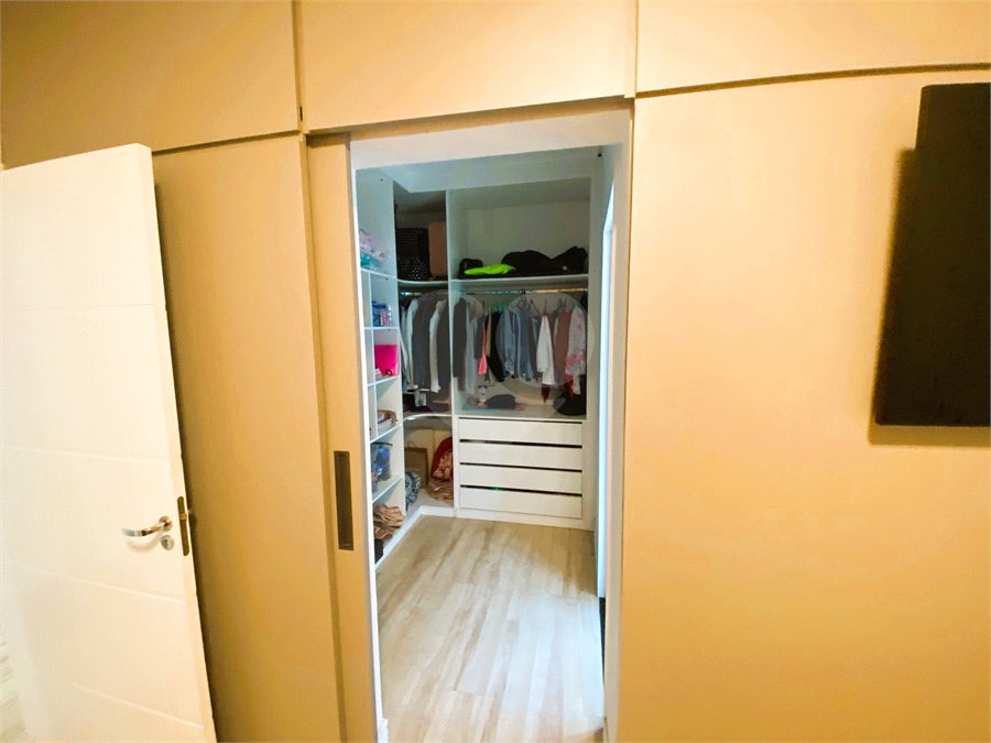 Casa à venda com 3 suítes no condomínio Saint Patrick, Sorocaba - SP