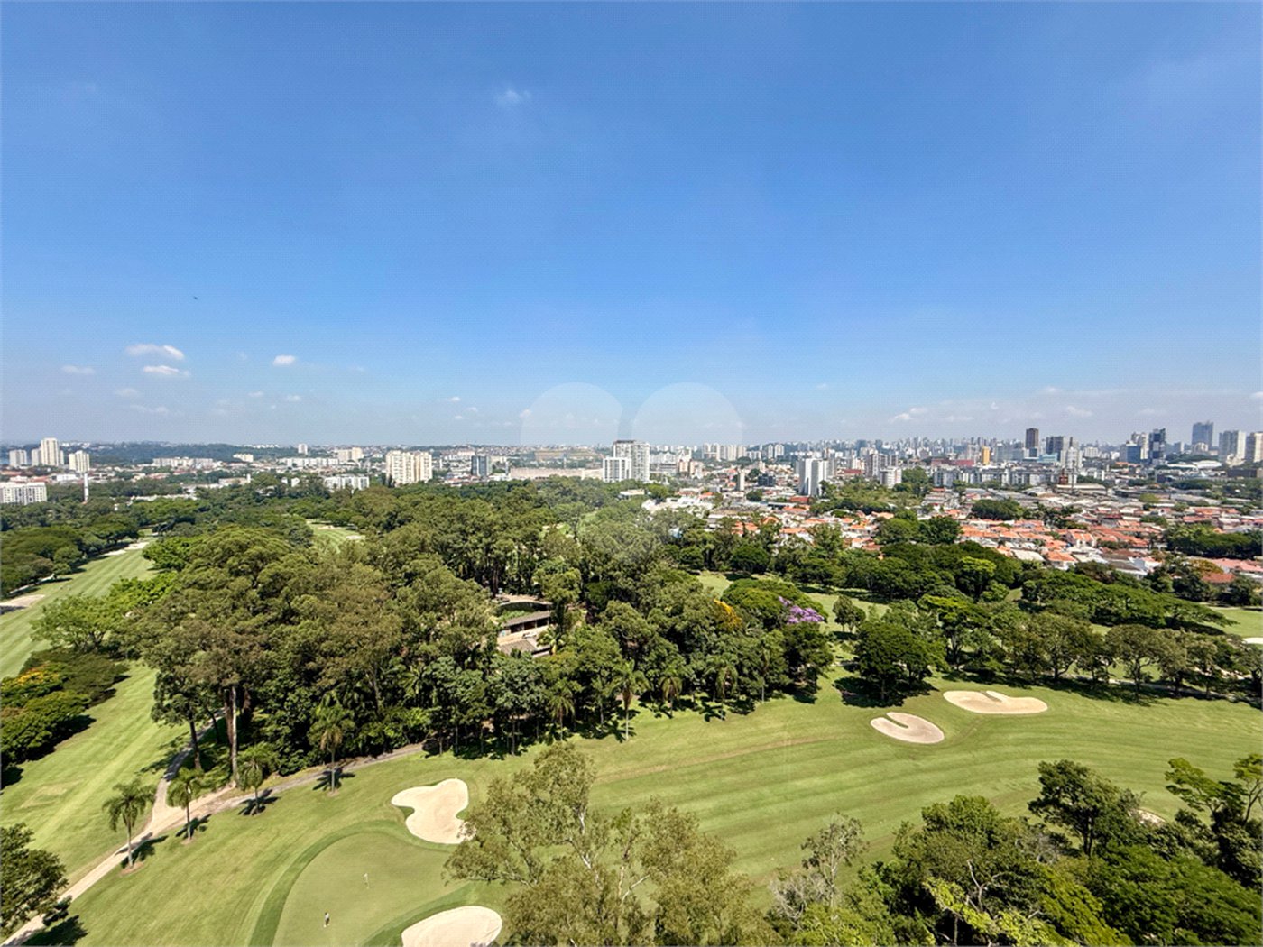 Apartamento à venda com 4 suítes em Jardim Marajoara, São Paulo, SP