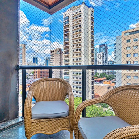 Apartamento à venda com 3 quartos, sendo 1 suíte, em Vila Olímpia, São Paulo, SP