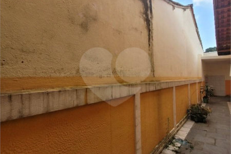 Casa à venda com 3 quartos, sendo 1 suíte, em Vila Vitório Mazzei, São Paulo, SP