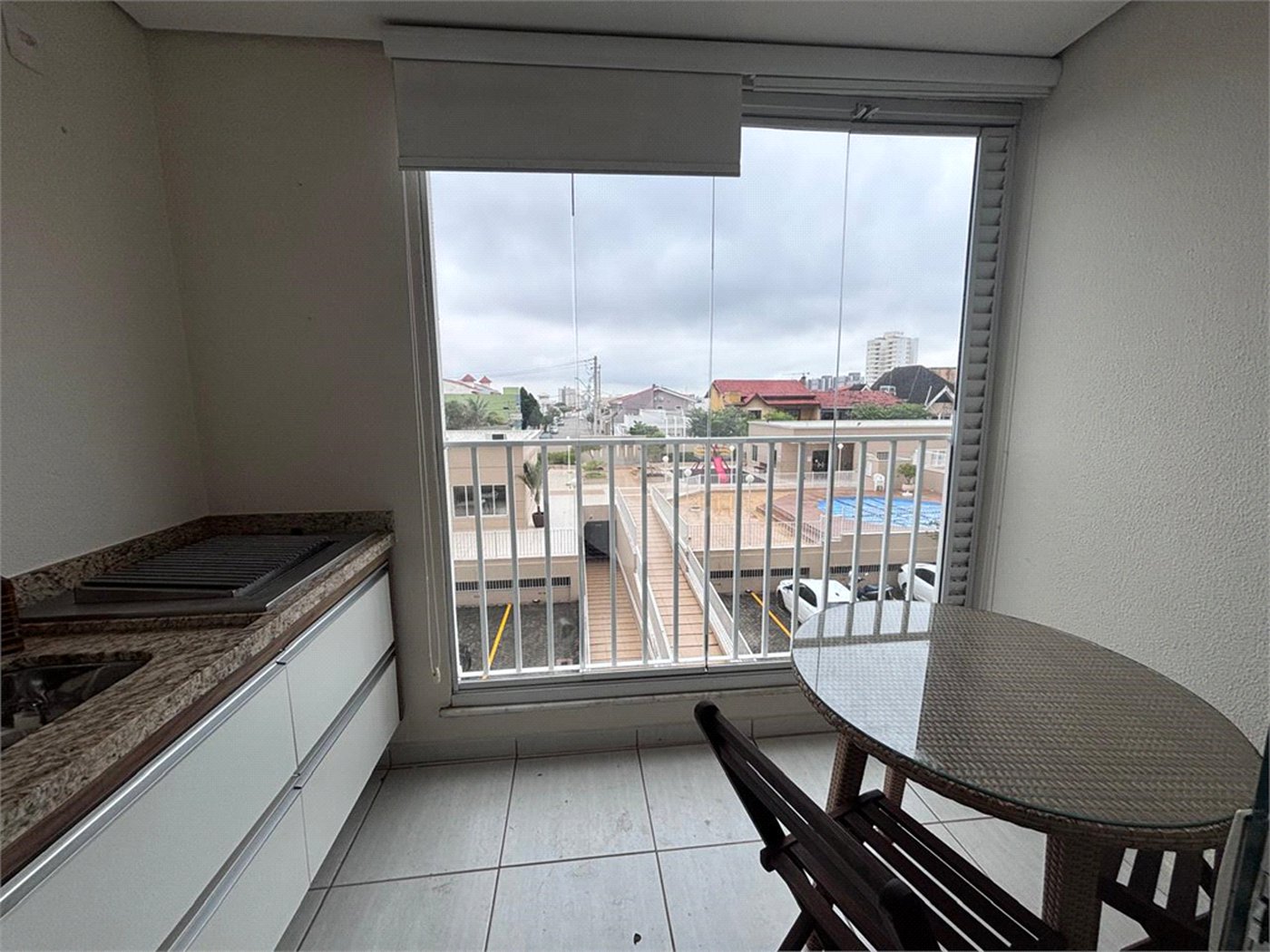Apartamento à venda com 3 quartos, sendo 1 suíte,  em Parque Três Meninos, Sorocaba, SP