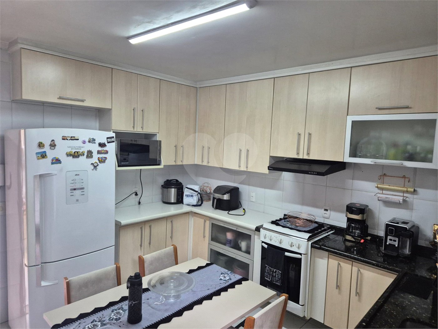 Sobrado à venda com 2 quartos, sendo 1 suíte, em Vila Nivi, São Paulo, SP