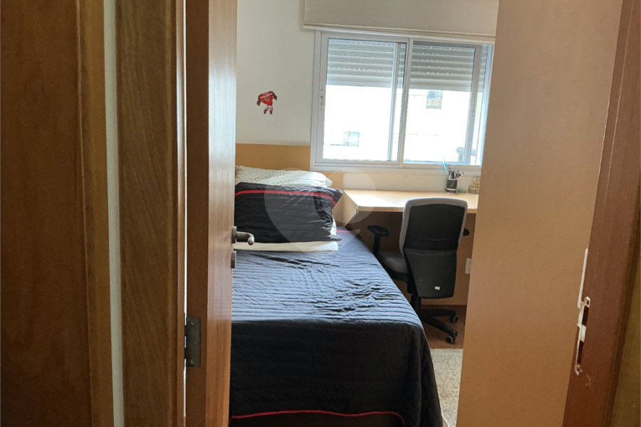 Apartamento à venda com 4 quartos, sendo 1 suíte, em Tremembé, São Paulo, SP