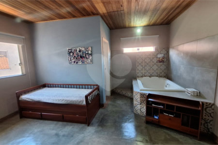 Casa à venda com 4 quartos, sendo 2 suítes, em Parque Esmeralda, Sorocaba, SP