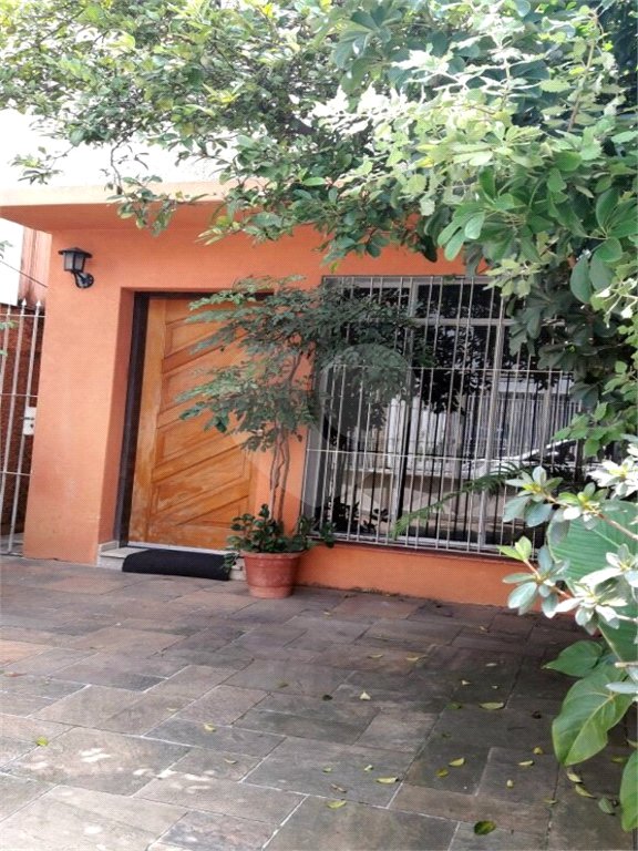 Casa à venda com 3 quartos em Mirandópolis, São Paulo, SP