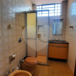 Sobrado à venda com 4 quartos, sendo 1 suíte,  em City Campo Grande, São Paulo, SP