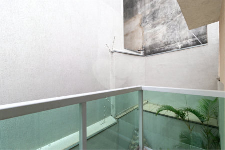Casa à venda com 3 quartos, sendo 1 suíte, no condomínio Orquideas, São Paulo - SP