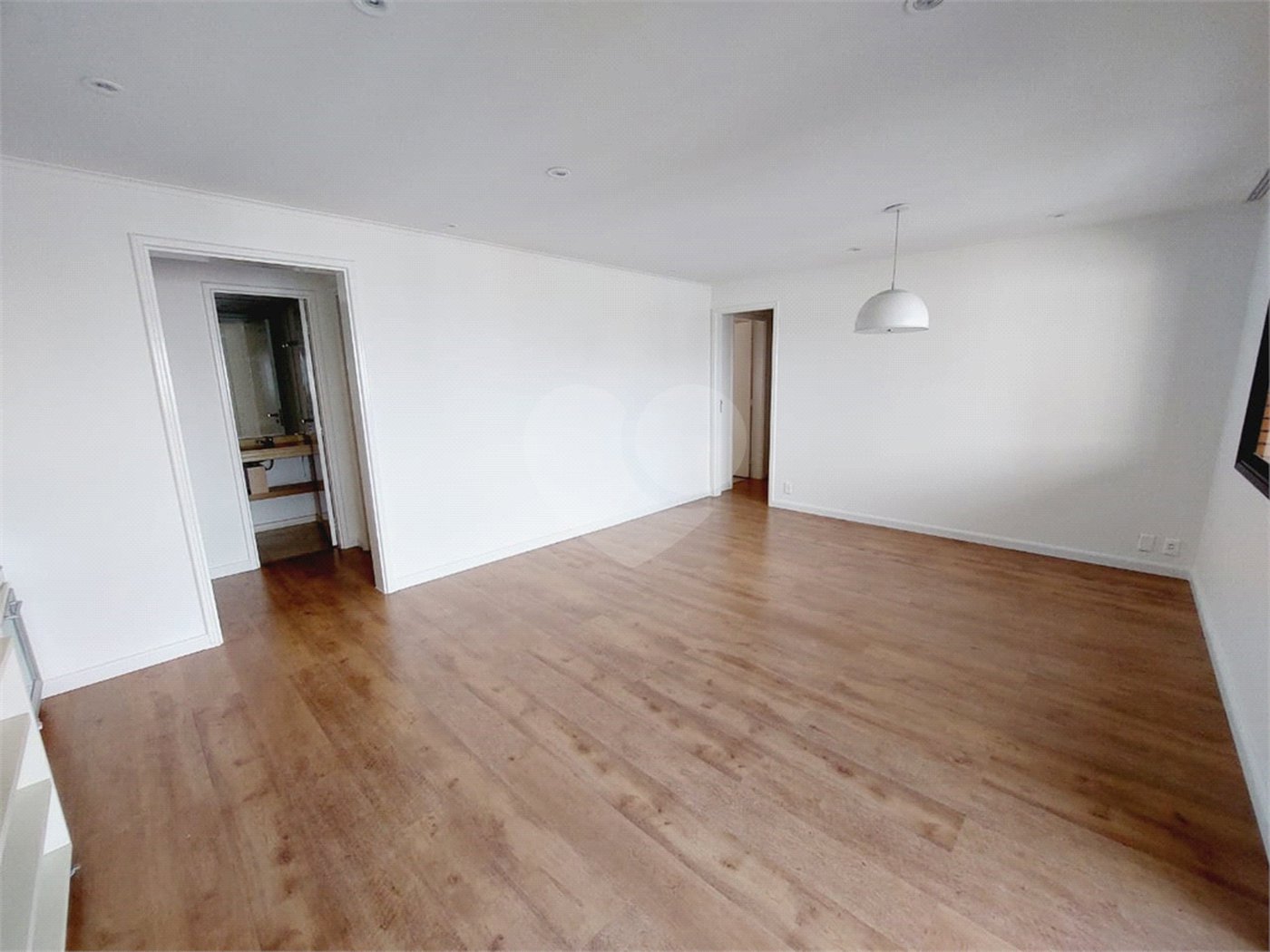 Apartamento à venda com 4 quartos, sendo 2 suítes,  em Alto da Lapa, São Paulo, SP