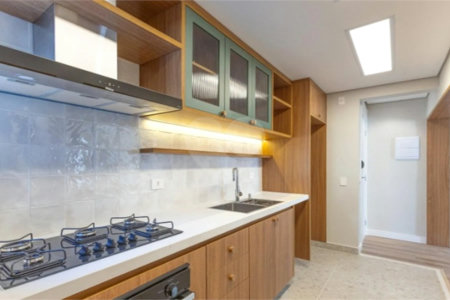 Apartamento à venda com 2 quartos, sendo 1 suíte, em Vila Olímpia, São Paulo, SP