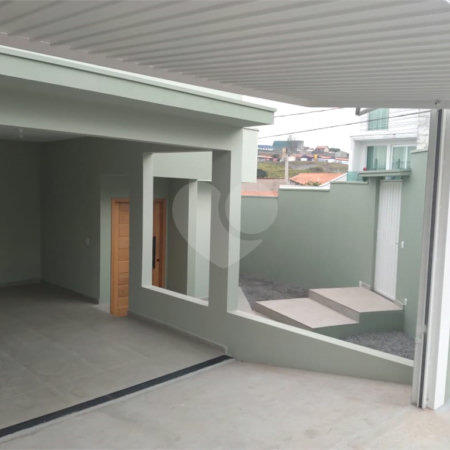 Casa Térrea à venda com 3 quartos, sendo 1 suíte, em Loteamento Residencial Central Park II, Itatiba, SP