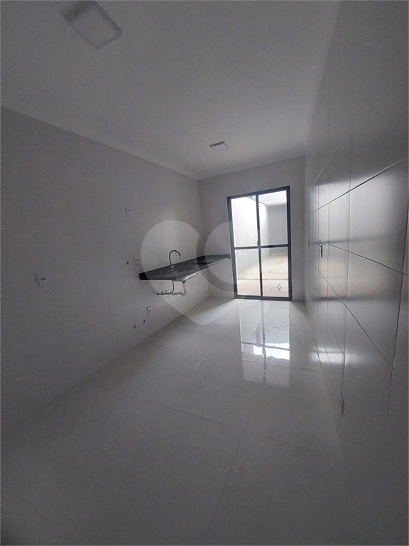 Sobrado à venda com 3 quartos, sendo 1 suíte, em Vila Carrão, São Paulo, SP