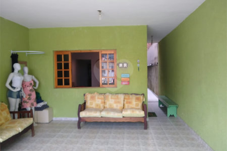 Casa à venda com 3 suítes em Jardim Adriana, Guarulhos, SP