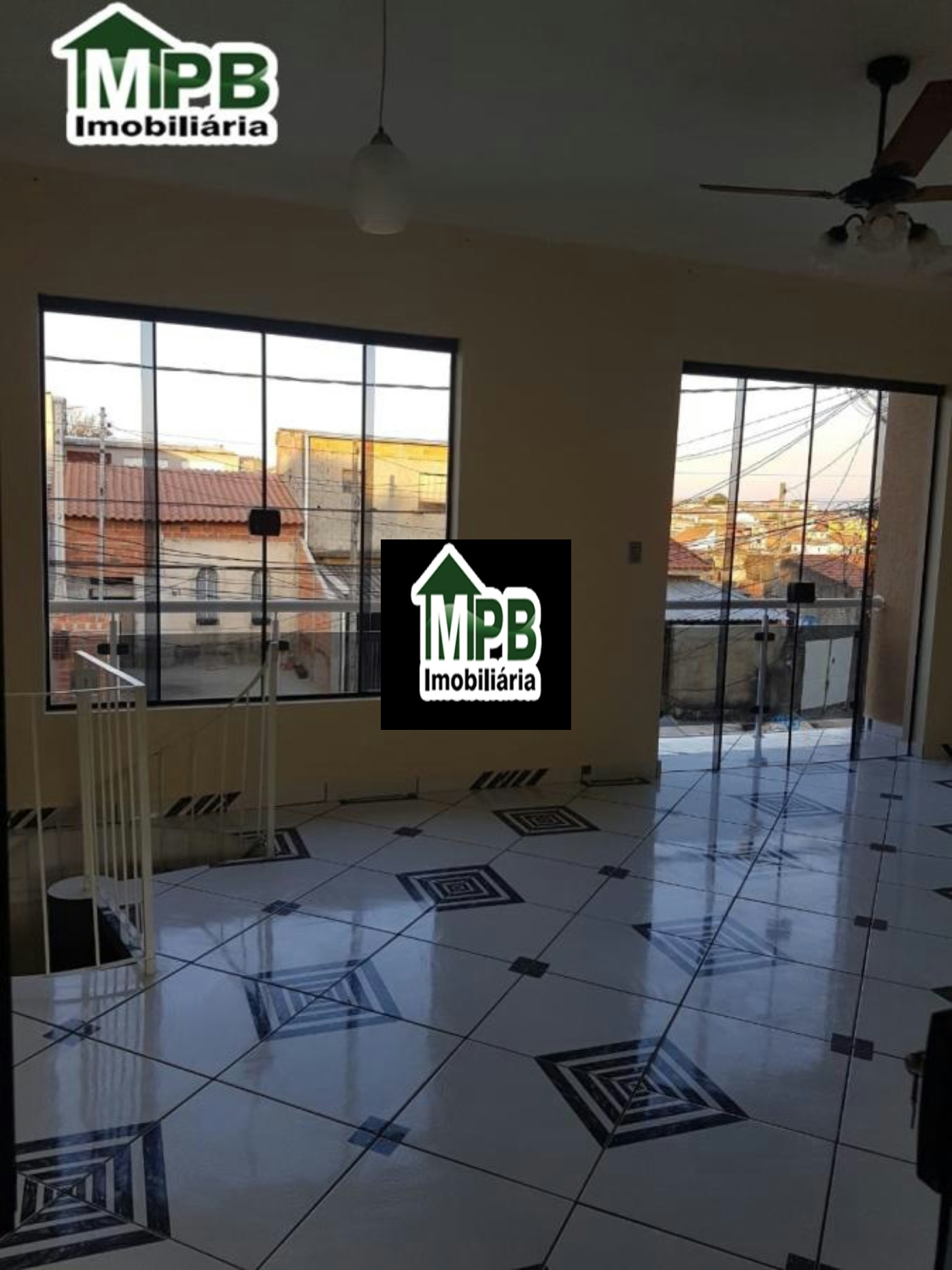 Sobrado à venda com 2 quartos, sendo 1 suíte, em Jardim Santa Luiza, Sorocaba, SP
