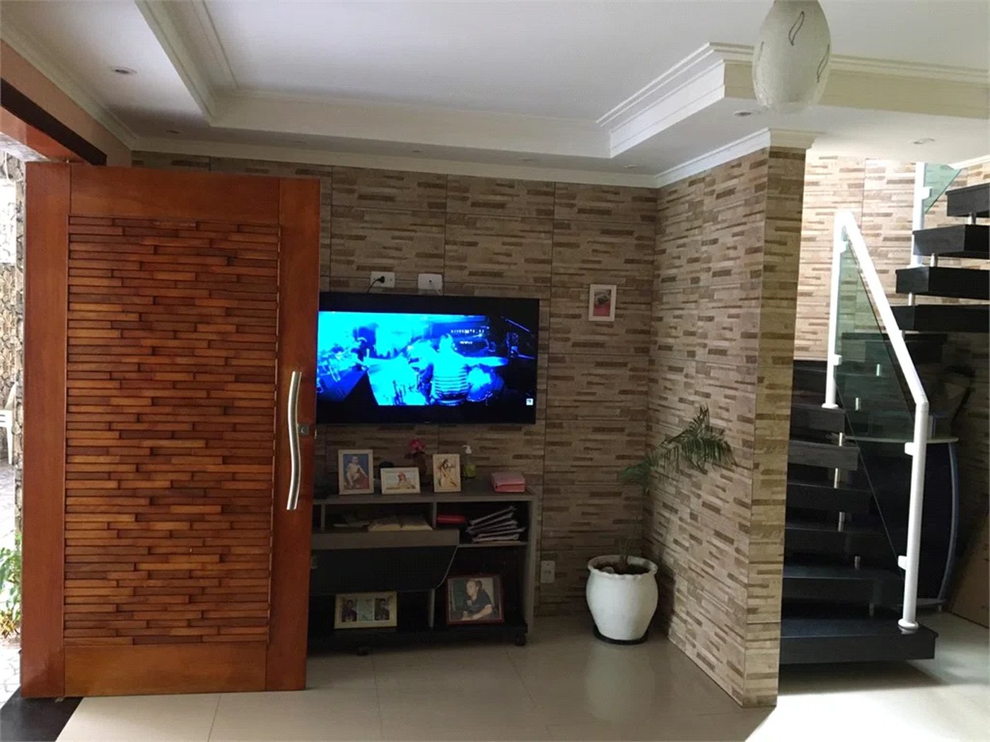 Sobrado à venda com 3 quartos, sendo 1 suíte, em Vila Lageado, São Paulo, SP