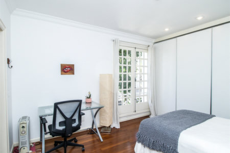 Casa à venda com 5 quartos, sendo 4 suítes, no condomínio Bounganville, São Paulo - SP
