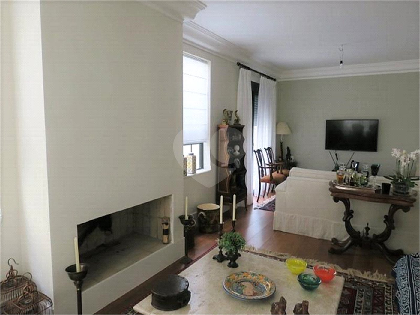 Casa à venda com 3 suítes em Vila Inah, São Paulo, SP