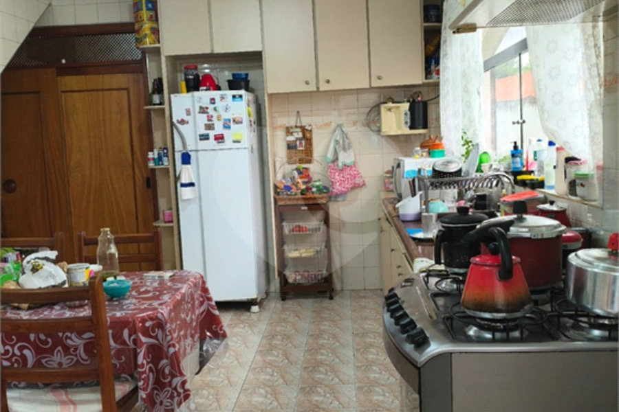 Sobrado à venda com 4 suítes em Santana, São Paulo, SP