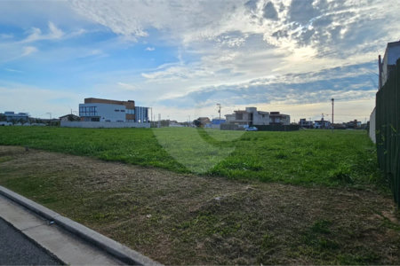 Terreno à venda em Ogiva, Cabo Frio, RJ