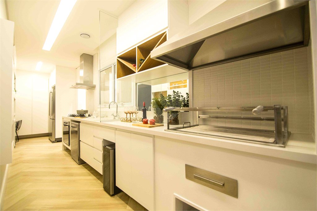 Apartamento à venda com 3 suítes em Morumbi, São Paulo, SP