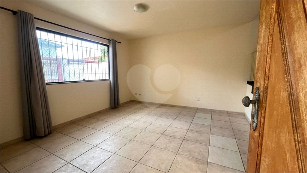 Casa à venda com 3 quartos, sendo 1 suíte, em Jardim Morro Verde, São Paulo, SP