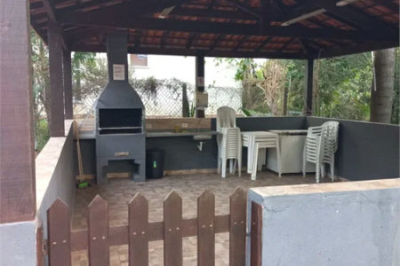 Apartamento para alugar com 2 quartos em Jardim da Glória, Cotia, SP