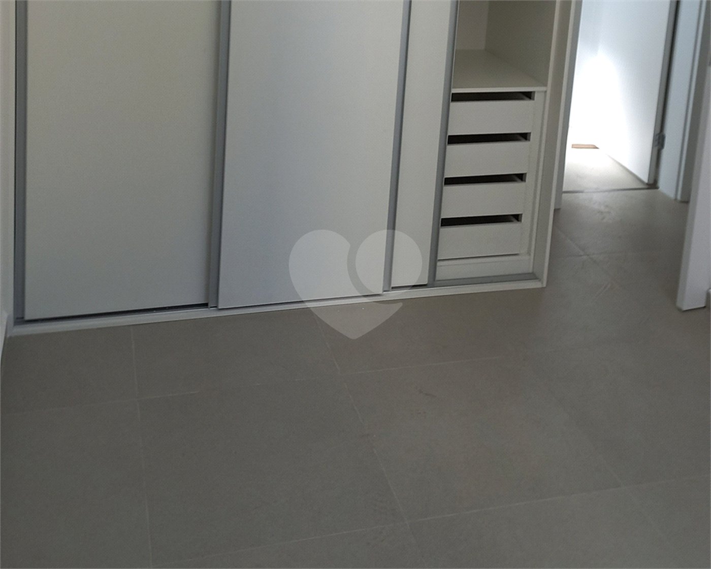 Apartamento à venda com 2 quartos, sendo 1 suíte, em Parque Campolim, Sorocaba, SP