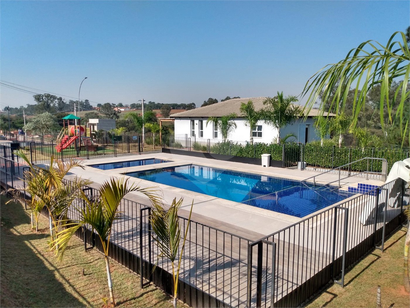 Apartamento à venda com 2 quartos em Vila dos Bandeirantes, Itapetininga, SP