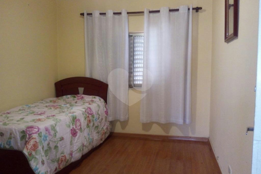 Casa à venda com 3 quartos em Carandiru, São Paulo, SP