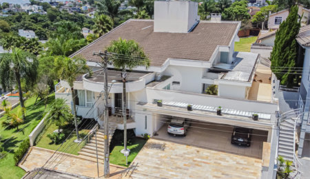 Casa à venda com 4 suítes no condomínio São Paulo 2, Cotia - SP