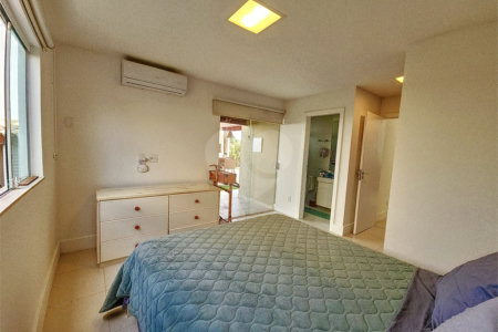 Casa à venda com 4 suítes em Praia Rasa, Armação dos Búzios, RJ