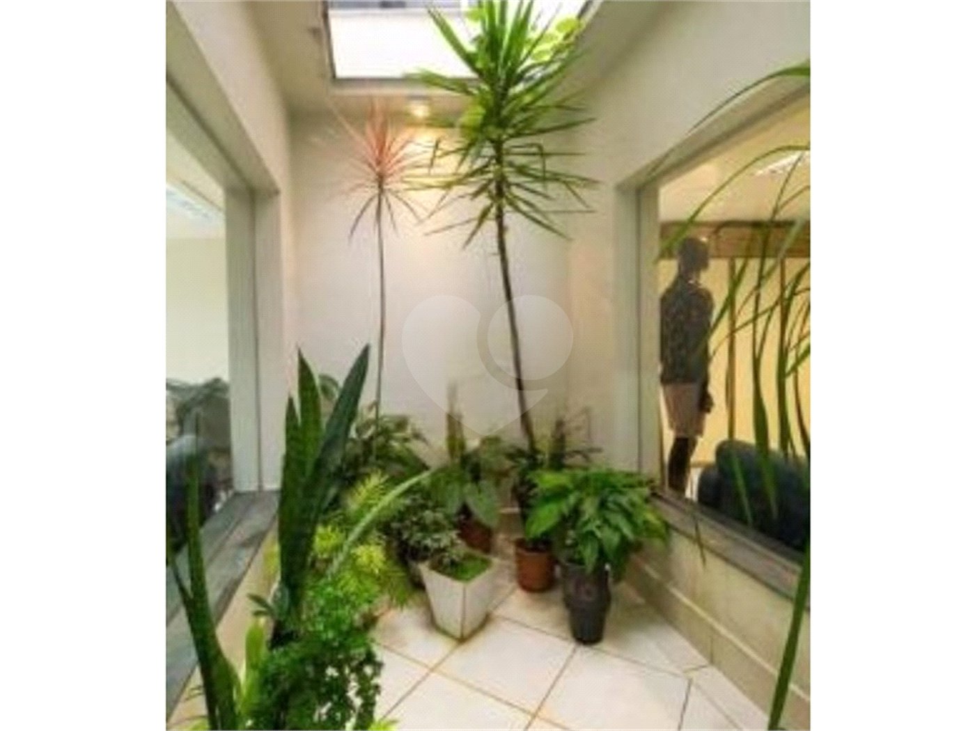 Casa à venda com 2 quartos, sendo 1 suíte, em Vila Monumento, São Paulo, SP