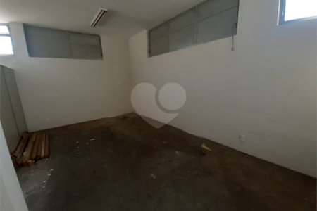 Salão Comercial de Esquina para Locação – Centro de Indaiatuba/SP