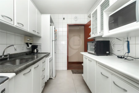 Apartamento - Mooca - 3 Quartos / 1 Suíte - 2 Vagas - Venda / Compra