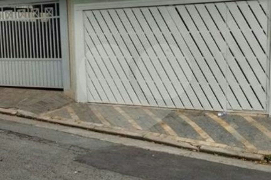 Sobrado à venda com 3 quartos, sendo 1 suíte, em Tremembé, São Paulo, SP