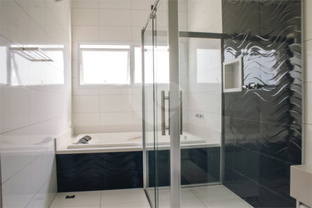 Casa à venda com 4 suítes no condomínio Residencial Saint Charbel, Araçoiaba da Serra - SP