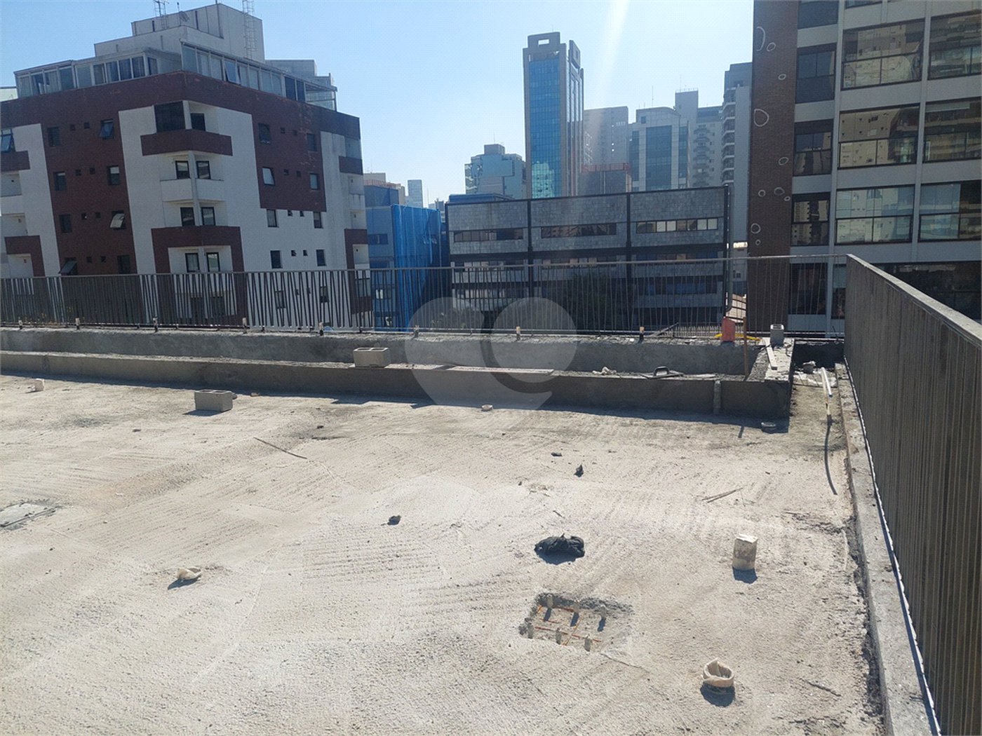 Cobertura à venda com 4 suítes em Vila Nova Conceição, São Paulo, SP