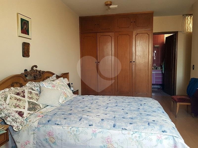 Apartamento à venda com 3 quartos, sendo 1 suíte, em Bom Retiro, São Paulo, SP