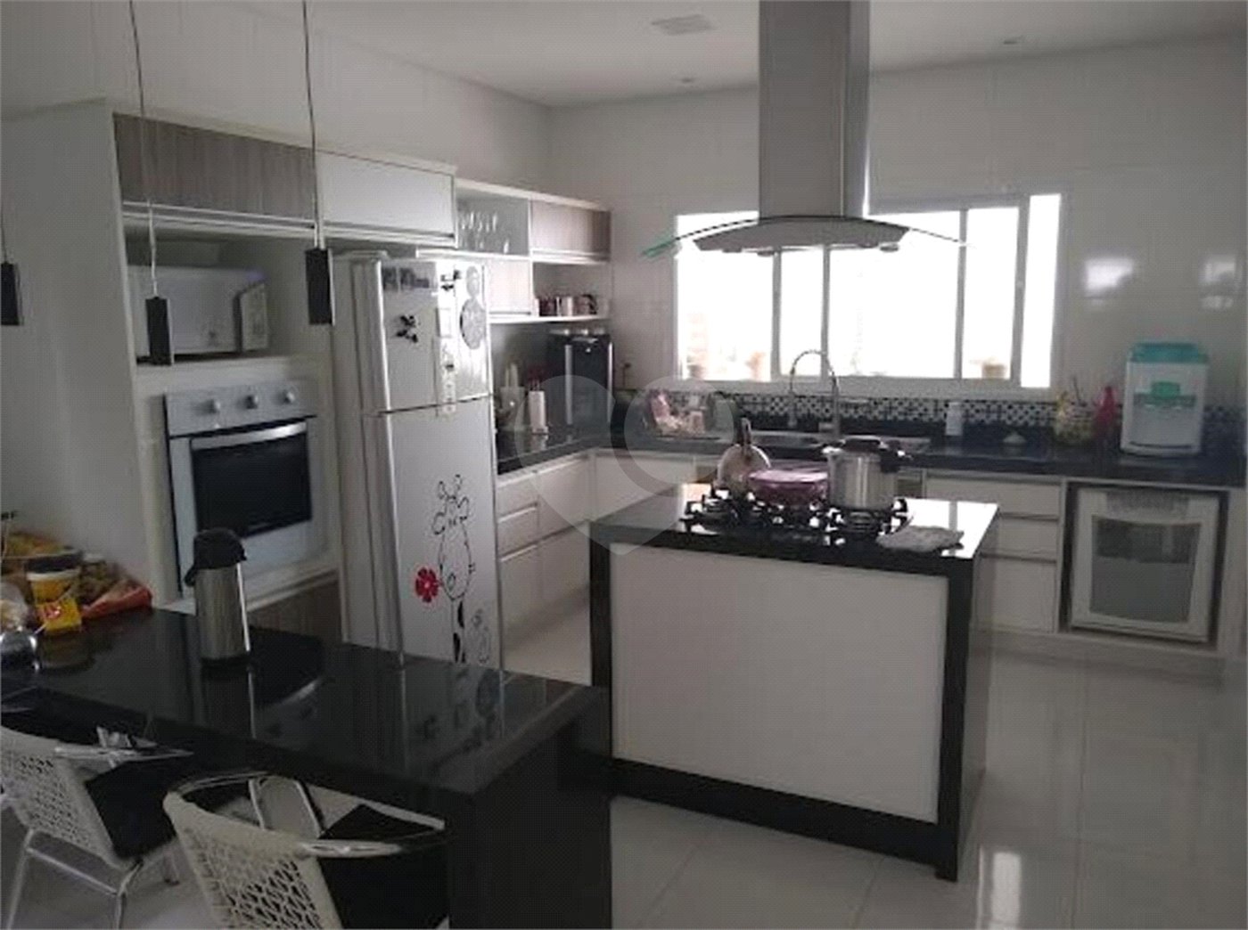 Casa à venda com 4 suítes no condomínio Sunset, Sorocaba - SP