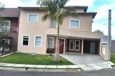 Casa à venda com 3 quartos, sendo 1 suíte, no Centro, Araçoiaba da Serra, SP