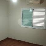 Casa à venda com 3 quartos, sendo 1 suíte,  no condomínio Vila Aracoara, Araraquara - SP