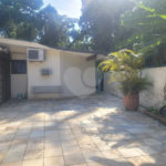 Casa à venda com 7 quartos, sendo 5 suítes, em Guaratuba, Bertioga, SP