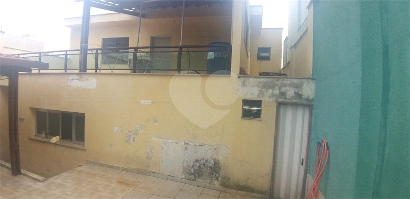 Sobrado à venda com 5 quartos, sendo 4 suítes, em Parada Inglesa, São Paulo, SP